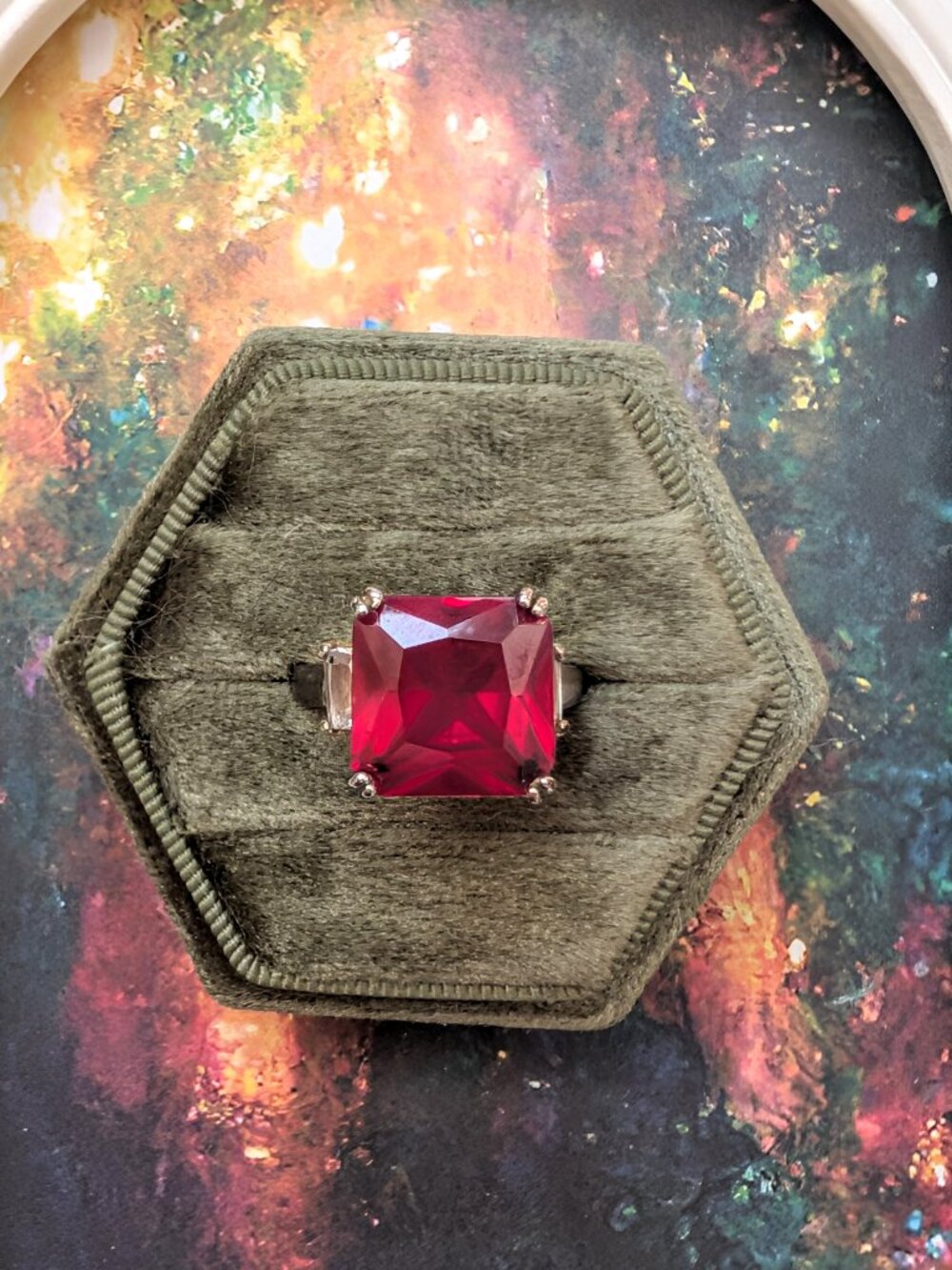 Vintage Art Deco style Ruby Red & Clear Stone Cocktail Ring Size 9. AS IS